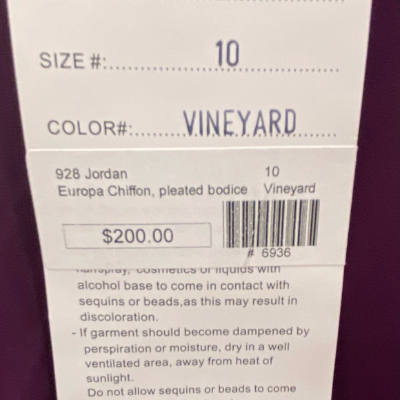 Elegant Purple Strapless Evening Gown - Picture 7 of 7